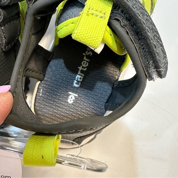 Toddler Carters Shoes - Picture 5 of 8